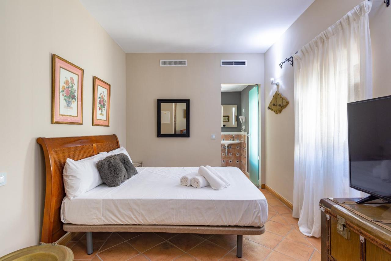Hotel Albaicin Coín Buitenkant foto