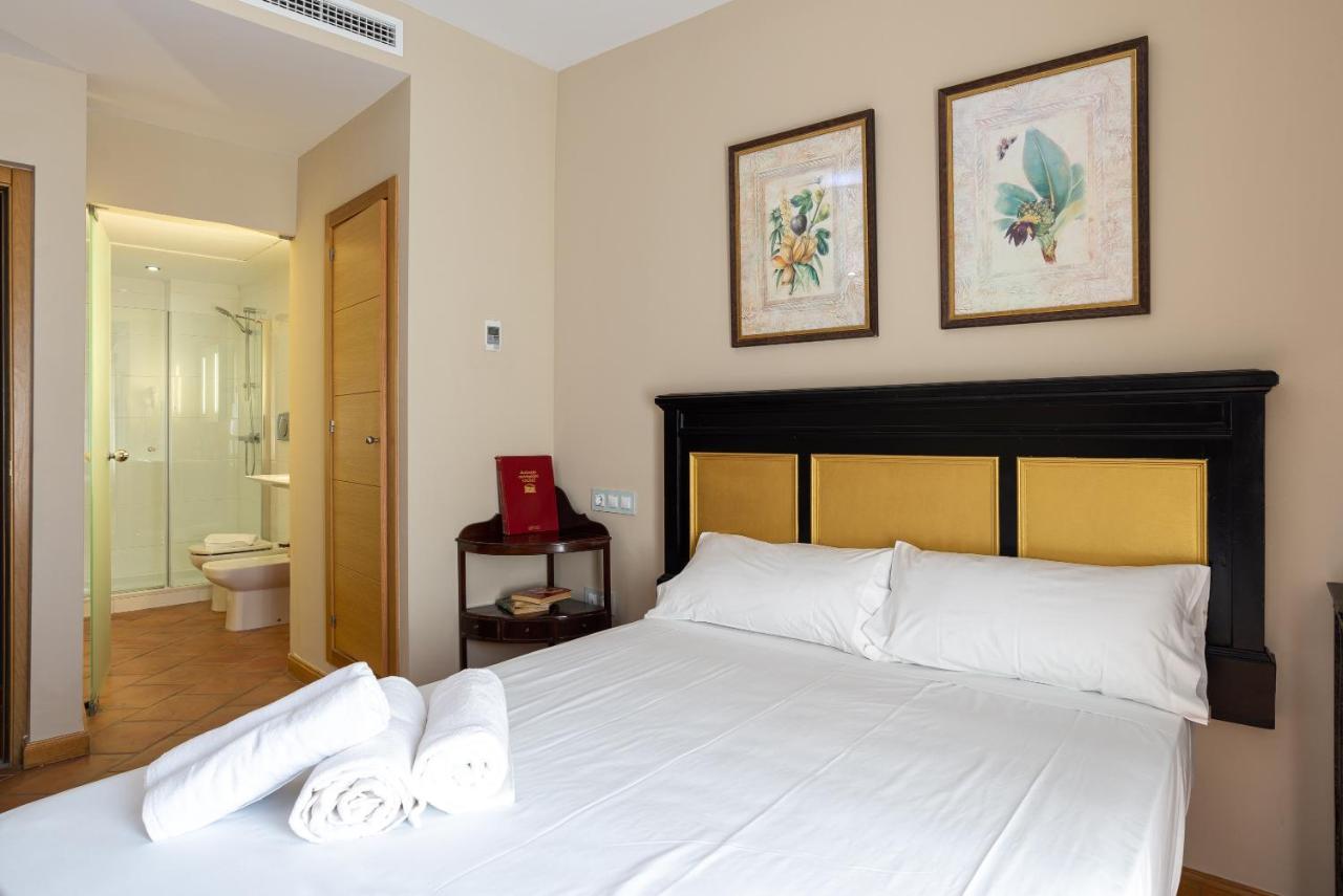 Hotel Albaicin Coín Buitenkant foto